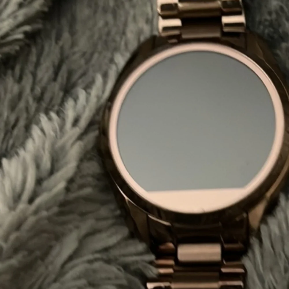 Watch-Samsung /Michael Kors